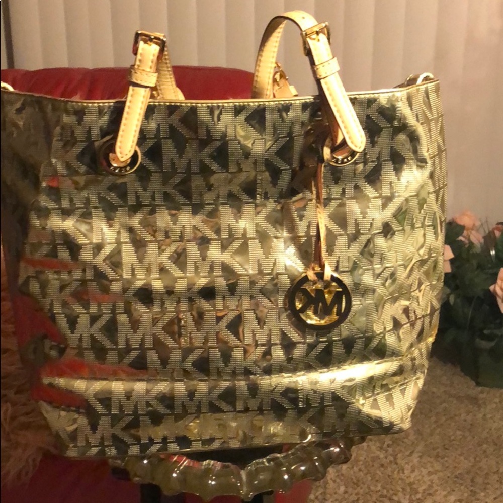 MK-MICHAEL KORS 🌺 (Dome)